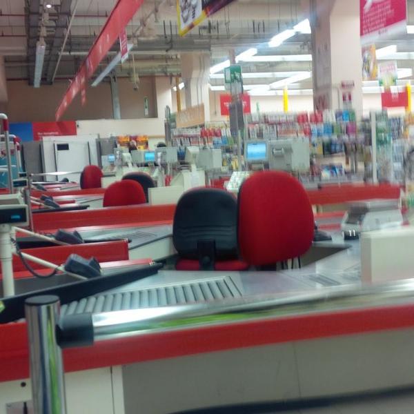 Photo taken at Auchan Napoli Argine by Vittorio C. on 2/21/2014