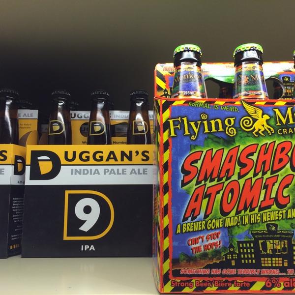 Photo taken at LCBO by Victor B. on 4/15/2014-加拿大多伦多国会街222 Photo taken at LCBO by Victor B. on 4/15/2014