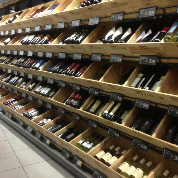 Photo taken at Merkur by Andrew on 8/16/2013-奥地利维也纳驿城区西 Photo taken at Merkur by Andrew on 8/16/2013