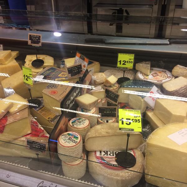 Photo taken at Auchan by Belle A. on 3/10/2015