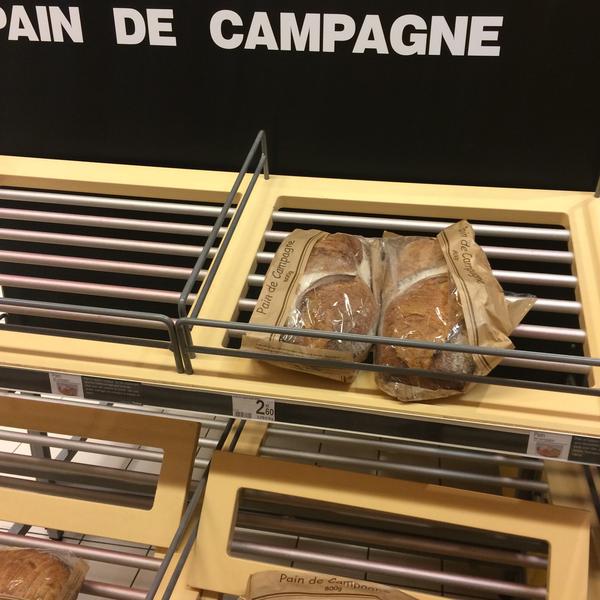 Photo taken at Auchan by Belle A. on 3/10/2015