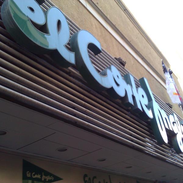 Photo taken at El Corte Inglés by Guillermo B. on 10/18/2011