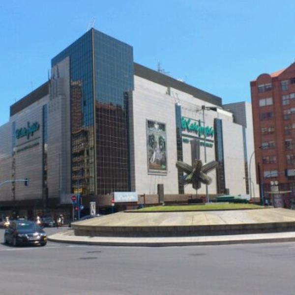 Photo taken at El Corte Inglés by Pepe M. on 5/7/2012
