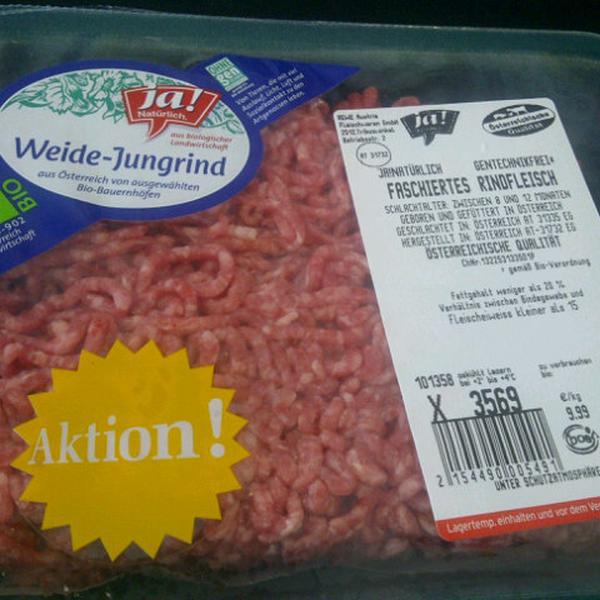 Photo taken at Billa by Natascha L. on 8/19/2013-奥地利下奥地利州维也纳新村本田路21 Photo taken at Billa by Natascha L. on 8/19/2013