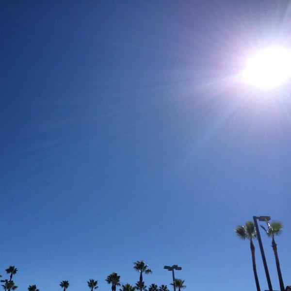 Photo taken at Whole Foods Market by William F. on 11/3/2014-加尼福尼亚雷东多海滩太平洋海岸高速公路405(山茶花和绿柱石街之间) Photo taken at Whole Foods Market by William F. on 11/3/2014