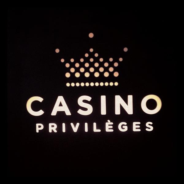 Photo taken at Casino de Montréal by Jay Z. on 8/30/2013