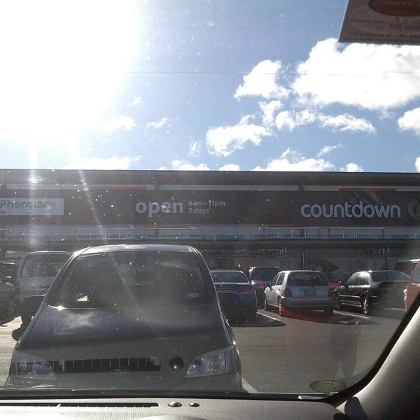 提供纽西兰人自己会买的东西Countdown超市惠灵顿店图片库