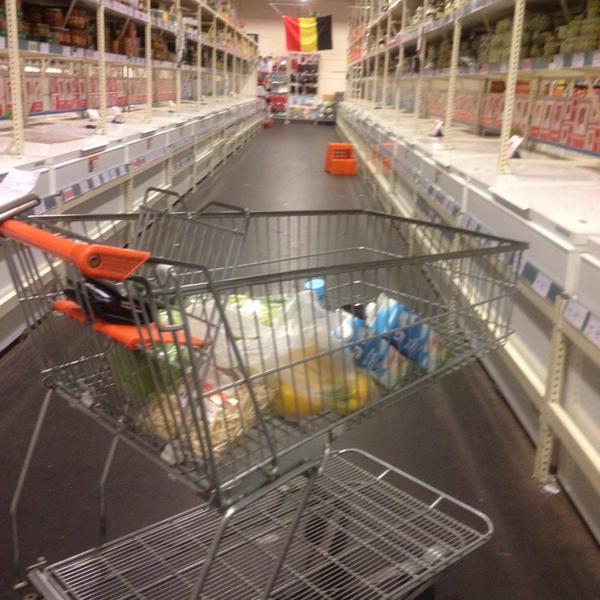 Photo taken at Colruyt by Kristof S. on 5/6/2014-西佛兰德伊泽赫姆维哥路119号 Photo taken at Colruyt by Kristof S. on 5/6/2014