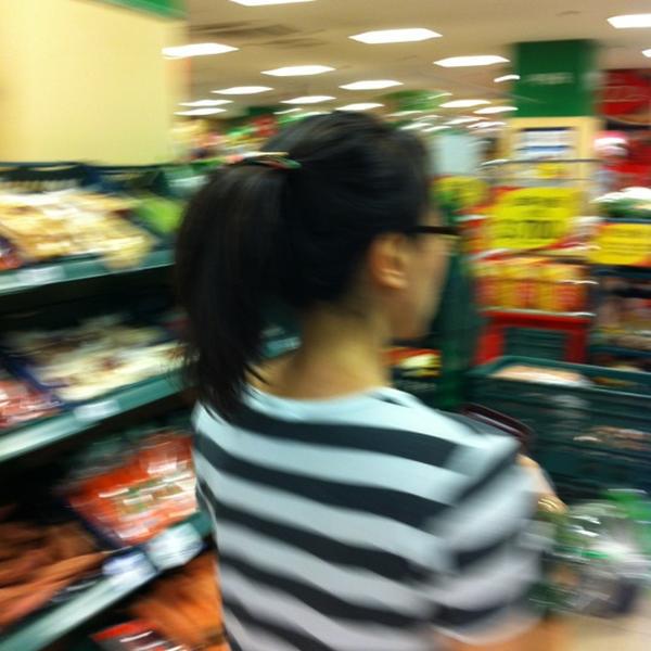 Photo taken at 홈플러스 익스프레스 / Home Plus Express by Hwa Seek J. on 6/3/2012-首尔铜雀区神社215号 Photo taken at 홈플러스 익스프레스 / Home Plus Express by Hwa Seek J. on 6/3/2012