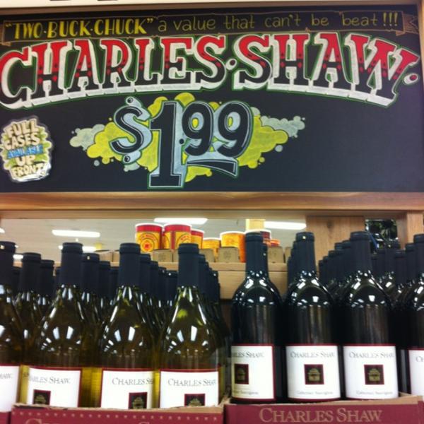 Photo taken at Trader Joe's by Joe S. on 7/1/2012-加利福尼亚州94087 森尼韦尔 西埃尔卡米诺雷亚尔(在马蒂尔达大道)316号 Photo taken at Trader Joe's by Joe S. on 7/1/2012