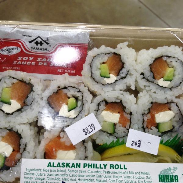 Photo taken at Whole Foods Market by Alvin N. on 3/24/2013-伊利诺州内珀维尔第75大街2607号 Photo taken at Whole Foods Market by Alvin N. on 3/24/2013