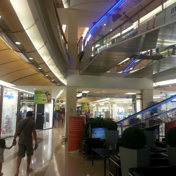 Photo taken at Auchan by alex a. on 7/13/2013-意大利威尼斯唐托萨托街22 Photo taken at Auchan by alex a. on 7/13/2013