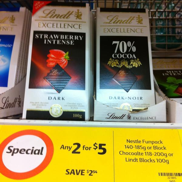 Photo taken at Coles by tsvnq on 4/13/2013-昆士兰州4814 阿特肯维尔 内森街(罗斯河路) Photo taken at Coles by tsvnq on 4/13/2013