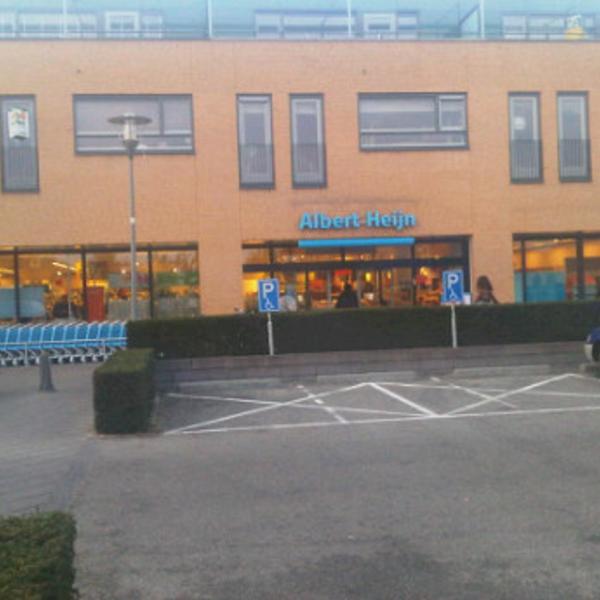 Photo taken at Albert Heijn by Sjaco L. on 11/22/2011-荷兰格尔德兰奈梅亨乔纳金街57 Photo taken at Albert Heijn by Sjaco L. on 11/22/2011