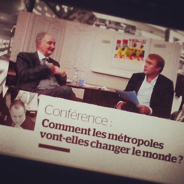 Photo taken at Casino Théâtre Barrière de Bordeaux by Mathieu B. on 12/16/2013-法国阿基坦波尔多卡迪纳尔里奇奥德路 Photo taken at Casino Théâtre Barrière de Bordeaux by Mathieu B. on 12/16/2013