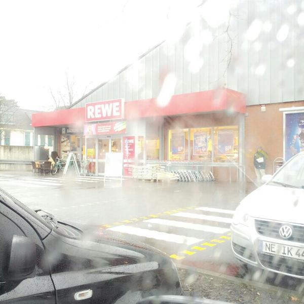 REWE 德国北威州多尔马根萨维登街6号
