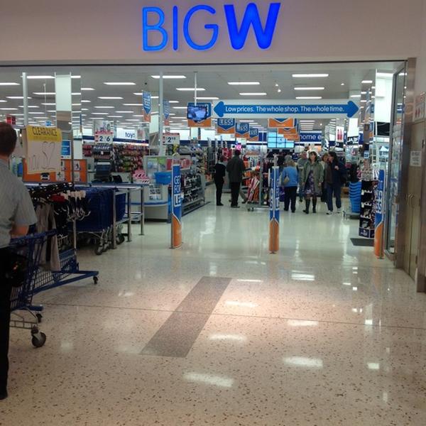 Photo taken at Big W by Craig S. on 6/3/2012-新南威尔士州西新堡景街Big W超市 Photo taken at Big W by Craig S. on 6/3/2012