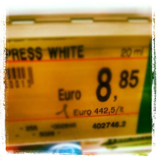 Photo taken at Bennet by Simone S. on 9/11/2013-意大利伦巴第安扎诺德尔帕尔科布丽安缇324 Photo taken at Bennet by Simone S. on 9/11/2013