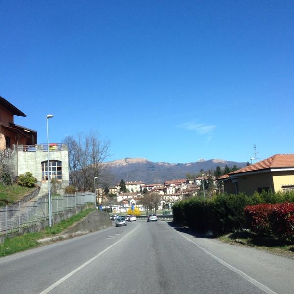 Photo taken at Bennet by Li P. on 3/19/2014-意大利伦巴第安扎诺德尔帕尔科布丽安缇324 Photo taken at Bennet by Li P. on 3/19/2014