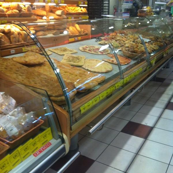 Photo taken at Coop Via Carlo del Prete, Firenze by alessandro r. on 4/10/2012-意大利托斯卡纳佛罗伦萨卡罗德尔佩瑞特街106 Photo taken at Coop Via Carlo del Prete, Firenze by alessandro r. on 4/10/2012