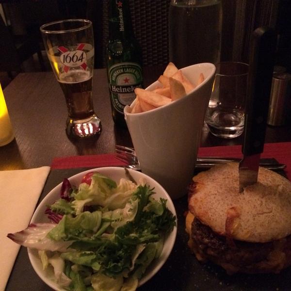 Casino Barrière 法国普瓦图夏朗德拉罗谢尔梅尔大道15号