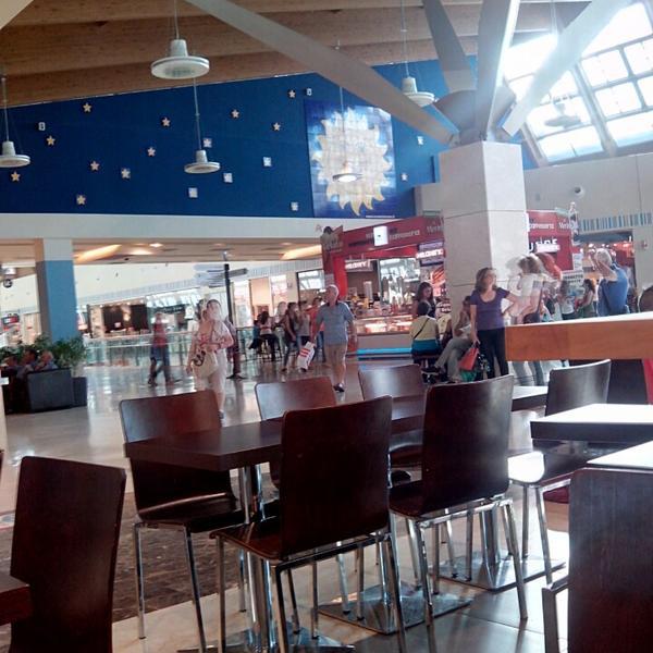 Photo taken at Auchan - Centro Commerciale Porte di Catania by Manuela R. on 6/28/2013-意大利西西里岛卡塔尼亚192国道盖索比安科84+500公里 Photo taken at Auchan - Centro Commerciale Porte di Catania by Manuela R. on 6/28/2013