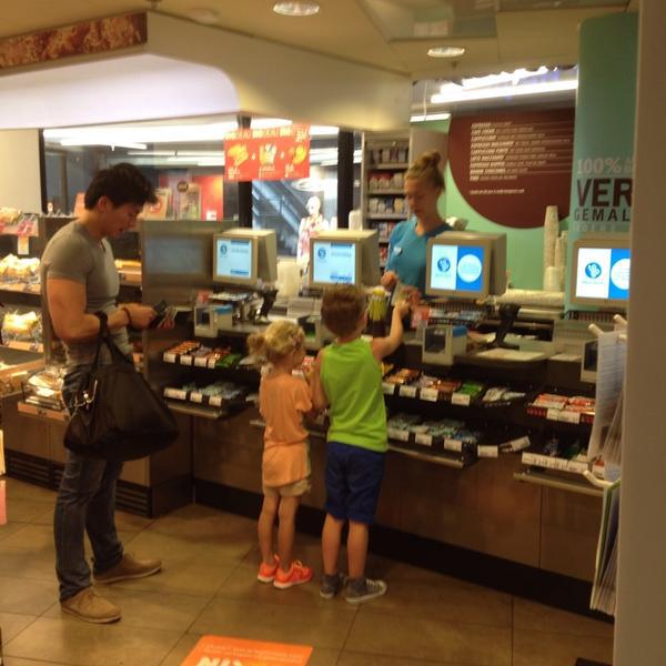 Photo taken at Albert Heijn by Pelle v. on 7/20/2014-荷兰南荷兰省鹿特丹林班街121号 Photo taken at Albert Heijn by Pelle v. on 7/20/2014