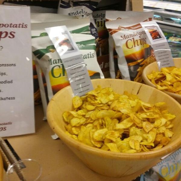 Photo taken at ICA Kvantum Lidingö by Björn W. on 12/30/2012