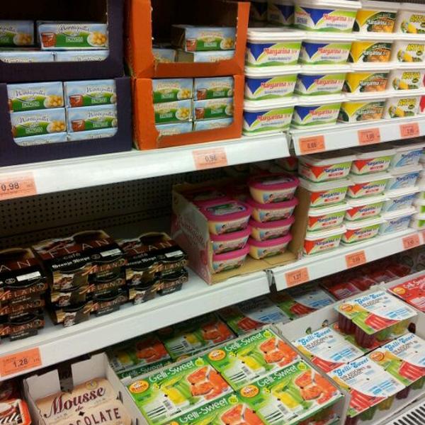 Photo taken at Mercadona by Nadia Y. on 9/23/2011