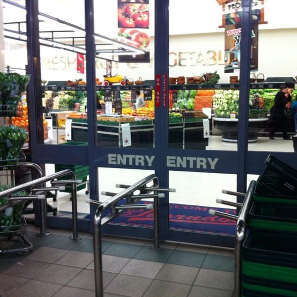 Photo taken at New World Thorndon by Barbara on 3/22/2011