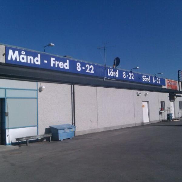 Photo taken at COOP Forum by henrik j. on 5/10/2011