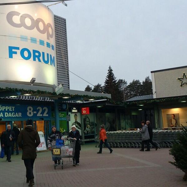 Photo taken at COOP Forum by Francia D. on 12/14/2013-瑞典西博滕省于默奥弗姆路4号 Photo taken at COOP Forum by Francia D. on 12/14/2013