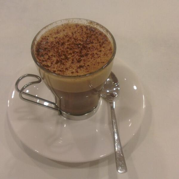 Photo taken at Waitrose by Ian M. on 8/30/2013-英国利兹米恩伍德卡尔顿大道 Photo taken at Waitrose by Ian M. on 8/30/2013