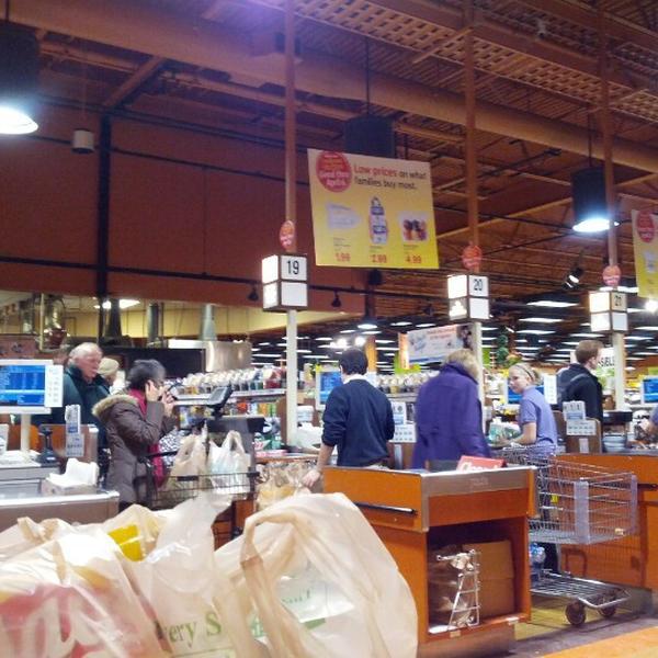 Photo taken at Wegmans by Jinay R. on 2/3/2013