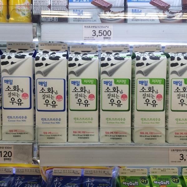 Photo taken at 이마트 (e-mart) by Sole Mio o. on 3/24/2014-京畿道高阳市义山区1124易买得超市 Photo taken at 이마트 (e-mart) by Sole Mio o. on 3/24/2014