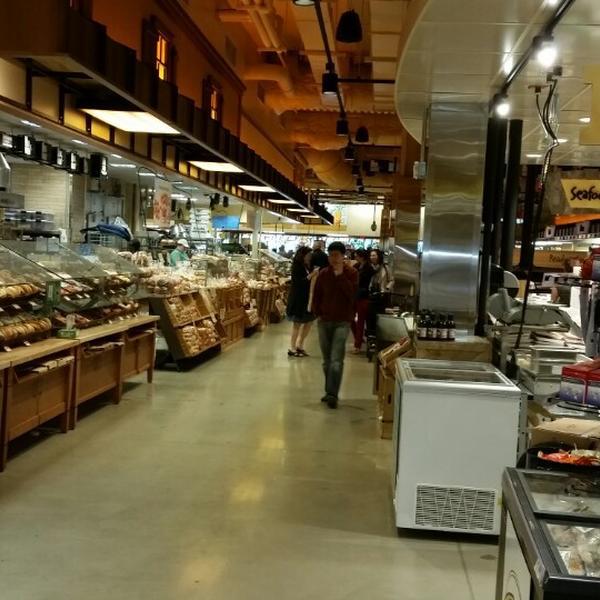 Photo taken at Wegmans by Dmitry F. on 5/25/2014