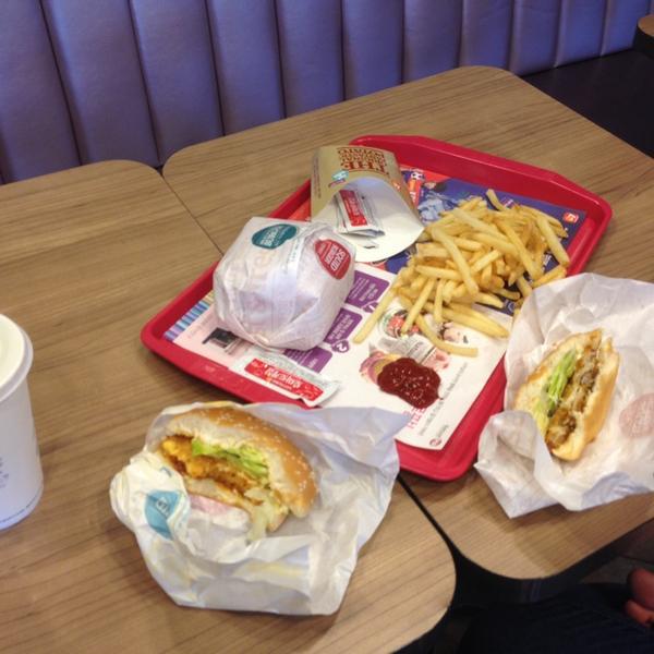 Photo taken at 홈플러스 (Home Plus) by Dongcheon Y. on 6/3/2014-庆尚北道庆州97 Photo taken at 홈플러스 (Home Plus) by Dongcheon Y. on 6/3/2014