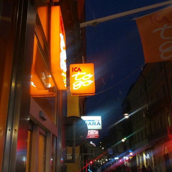 Photo taken at ICA To Go by Udo J. on 2/8/2013