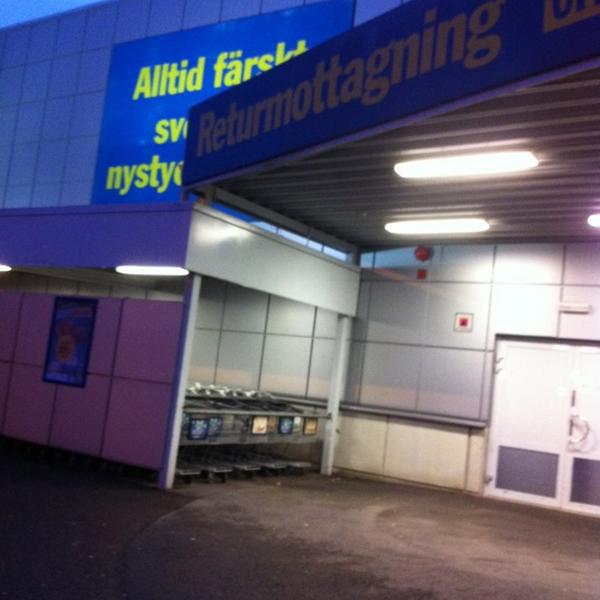 Photo taken at City Gross by Per S. on 11/27/2012