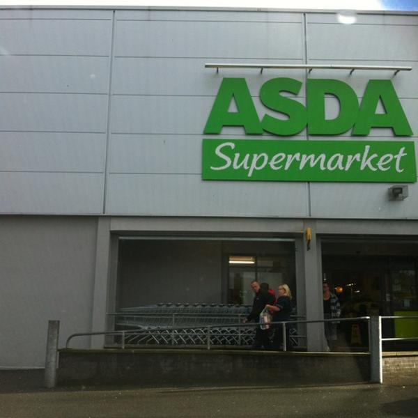 ASDA 英国利兹奥德菲尔德路