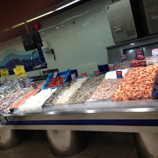 Photo taken at Mercadona by Anton M. S. on 4/19/2013