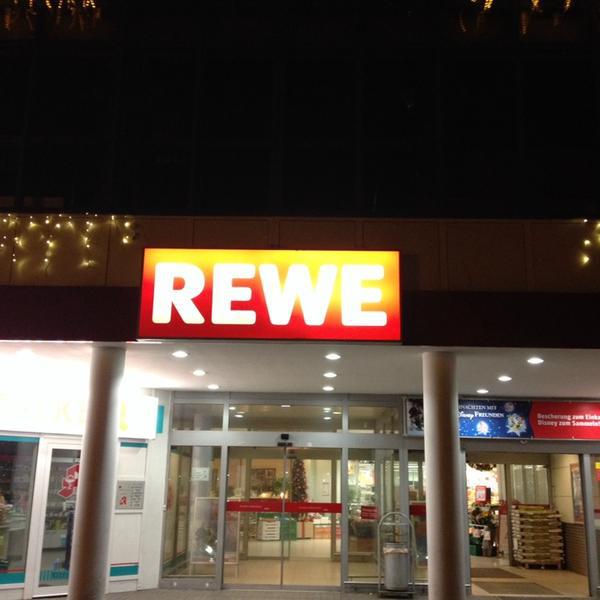 Photo taken at REWE by ole o. on 12/10/2013