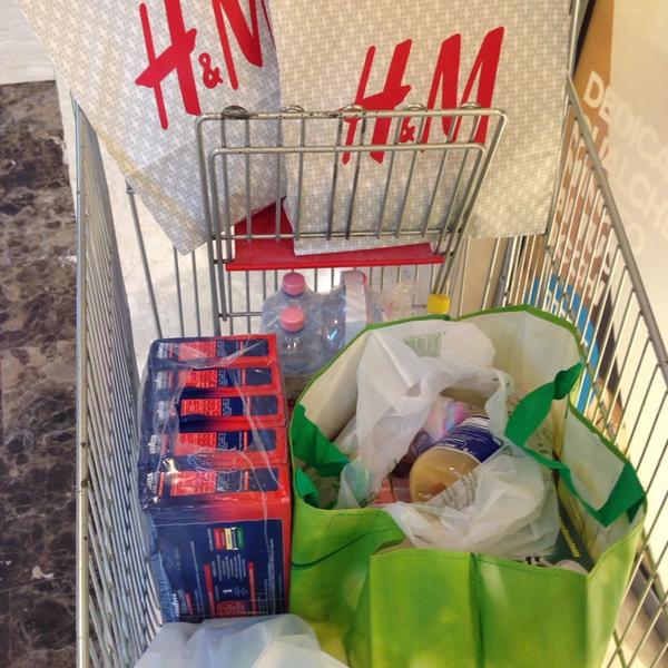 Photo taken at Auchan by Катючча -意大利西西里岛卡塔尼亚外卡塔尼亚 Photo taken at Auchan by Катючча