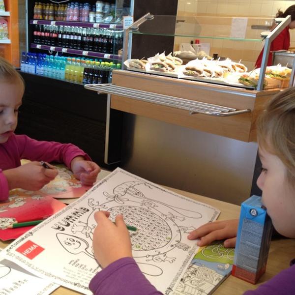 Photo taken at HEMA by Claudia on 10/26/2012-荷兰阿姆斯特丹奥斯道尔普广场626号 Photo taken at HEMA by Claudia on 10/26/2012