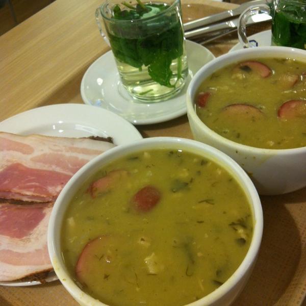 Photo taken at HEMA by Patricia v. on 11/2/2013-荷兰阿姆斯特丹奥斯道尔普广场626号 Photo taken at HEMA by Patricia v. on 11/2/2013