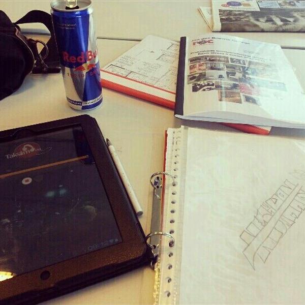 Photo taken at HEMA by Neslihan on 3/27/2013-荷兰阿姆斯特丹奥斯道尔普广场626号 Photo taken at HEMA by Neslihan on 3/27/2013