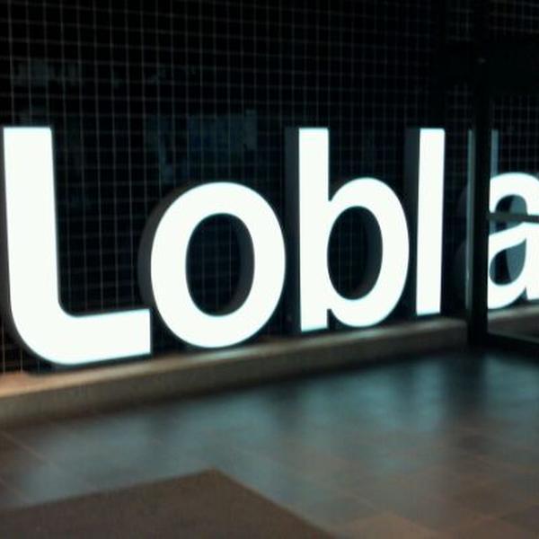 Photo taken at Loblaws by Bob E. on 4/21/2012-加拿大多伦多卡尔顿街60 Photo taken at Loblaws by Bob E. on 4/21/2012