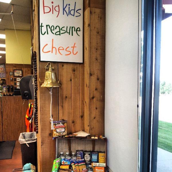 Photo taken at Trader Joe's by Jennifer Y. on 7/21/2013-美国威斯康辛州格伦代尔华盛顿港路北5600 Photo taken at Trader Joe's by Jennifer Y. on 7/21/2013