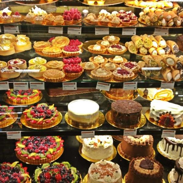 Photo taken at Whole Foods Market by Julia S. on 11/17/2012