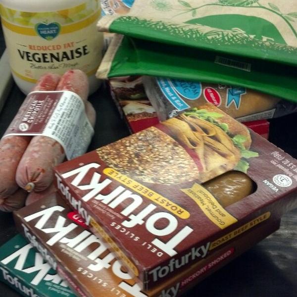 Photo taken at Whole Foods Market by LB Chica on 6/16/2013-加利福尼亚州长滩太平洋海岸高速路6550号(在第二大街和圣加布里埃尔河之间) Photo taken at Whole Foods Market by LB Chica on 6/16/2013